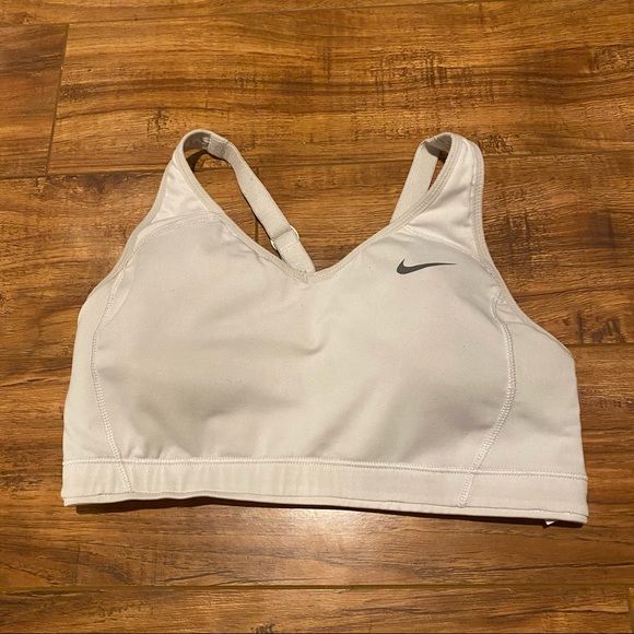 Nike Other - Nike C/D Sports Bra
